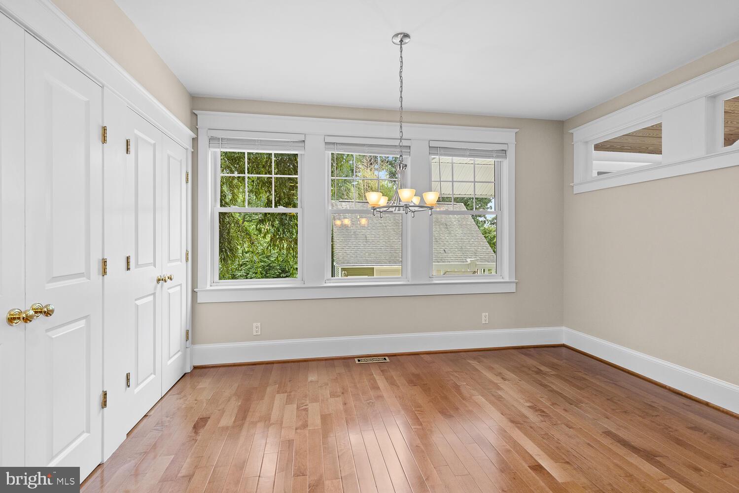 ASHTON HEIGHTS - Residential