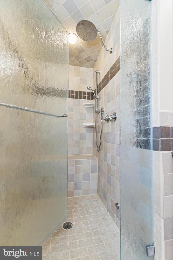 ASHTON HEIGHTS - Residential