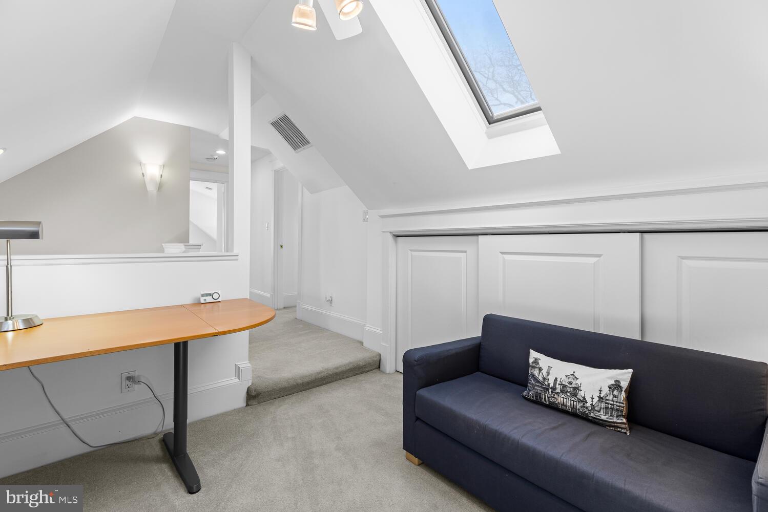 ASHTON HEIGHTS - Residential