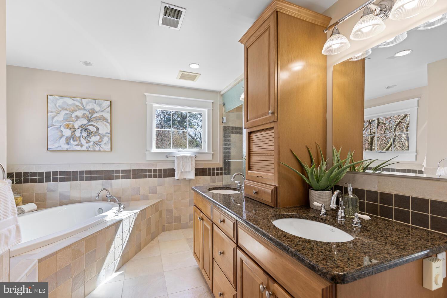 ASHTON HEIGHTS - Residential