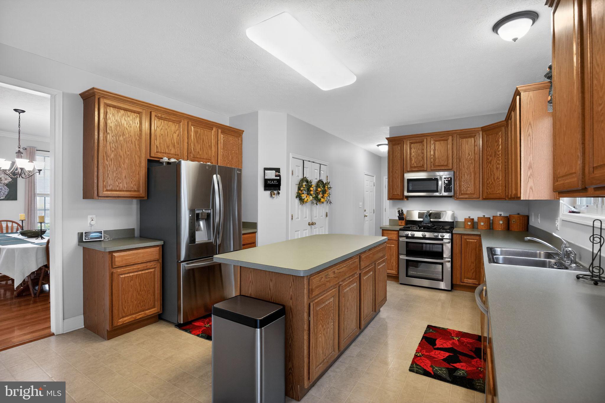 2854 CLOUDBERRY COURT