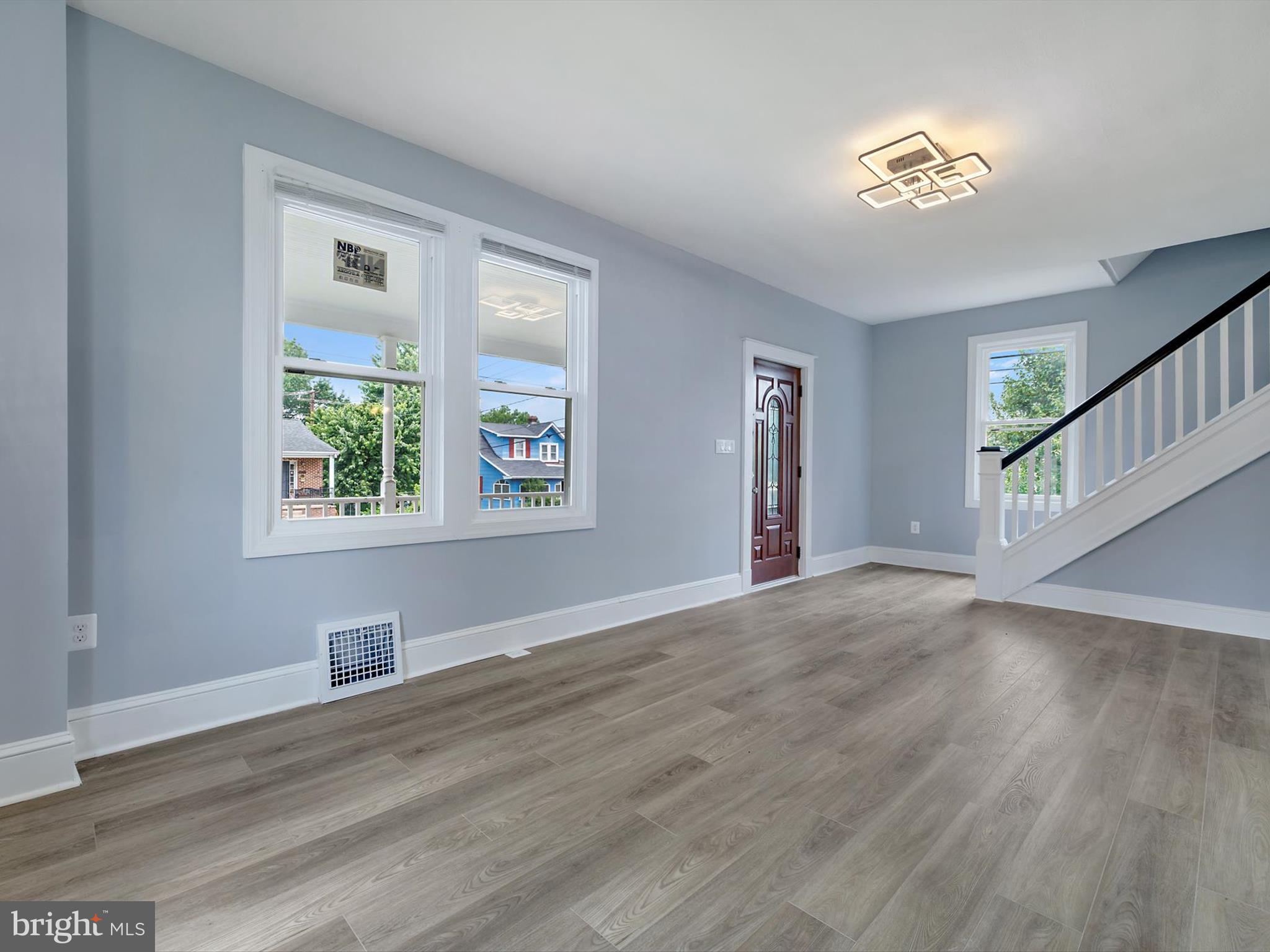 VIOLETVILLE - Residential