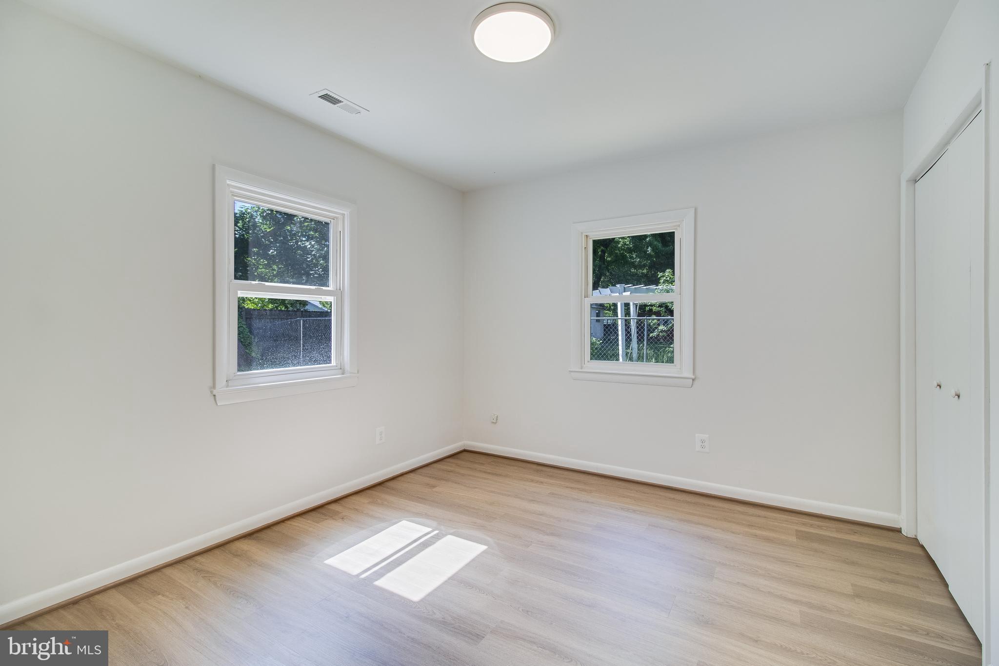 ST MARYS BEACH - Residential