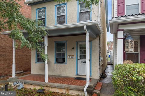 Photo of 5 E 2nd Street, POTTSTOWN, PA 19464 (MLS # PAMC2153244)