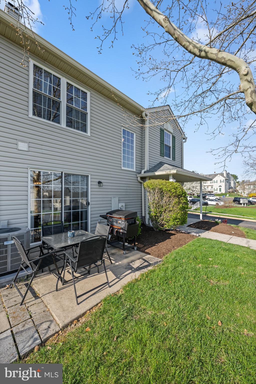 PROVIDENCE VIEW - Residential