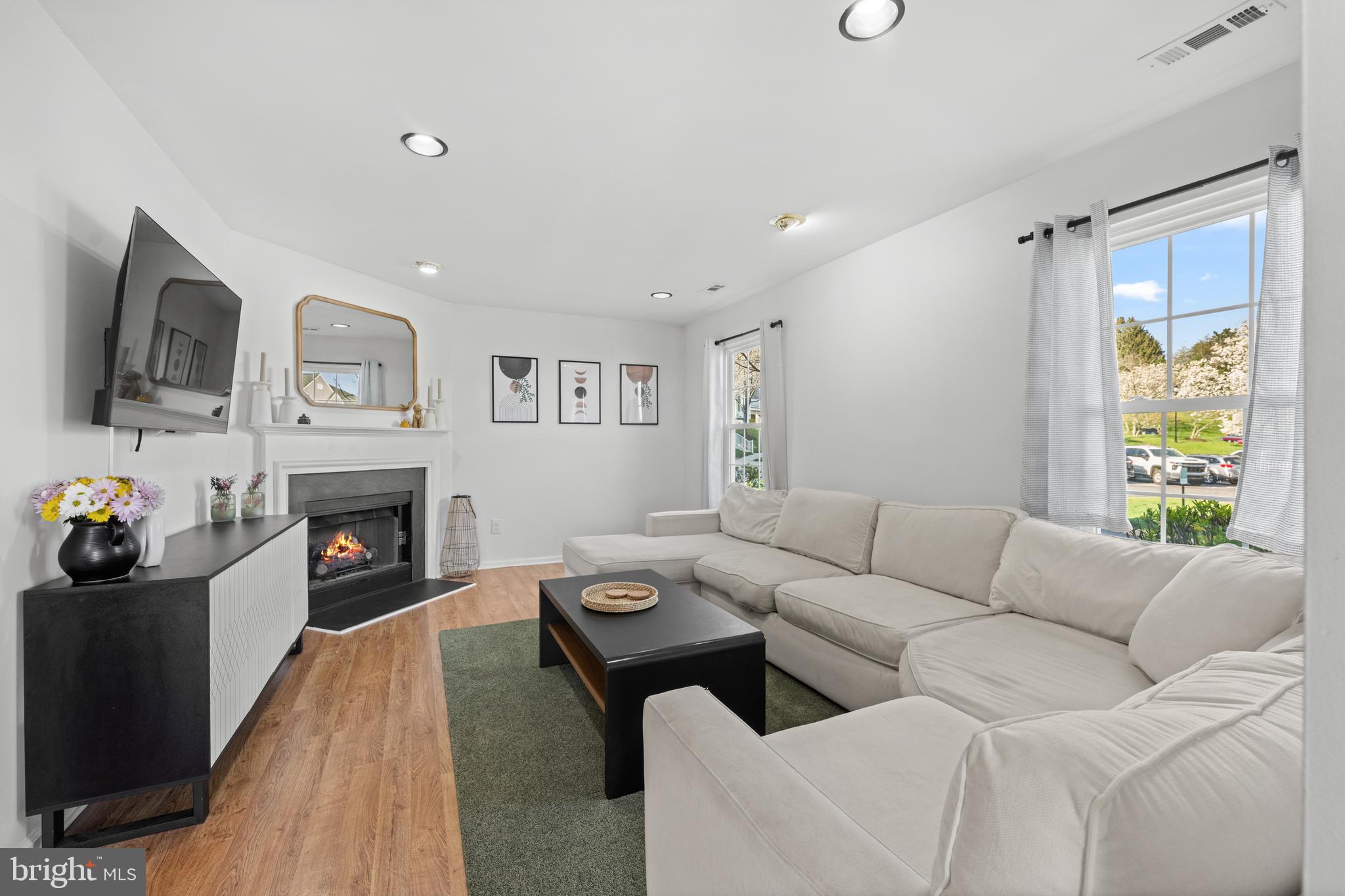 PROVIDENCE VIEW - Residential