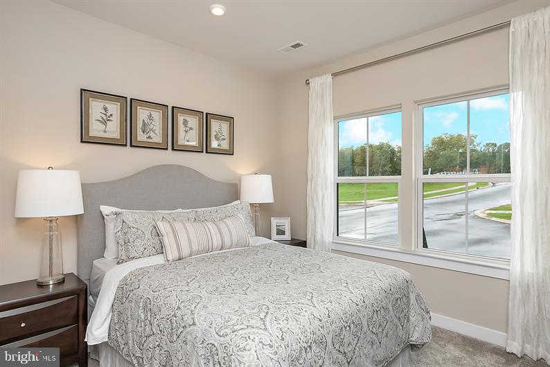 TWO RIVERS - Residential