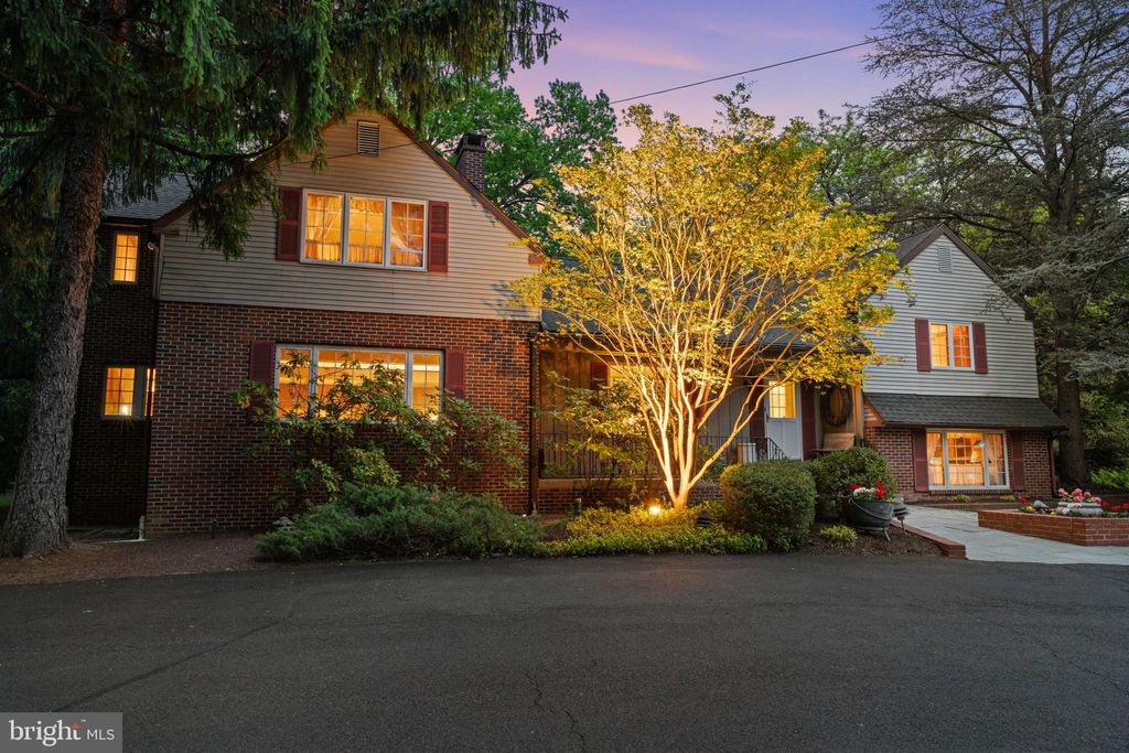 Photo of 1162 Limekiln Pike, AMBLER, PA 19002 (MLS # PAMC2179020)