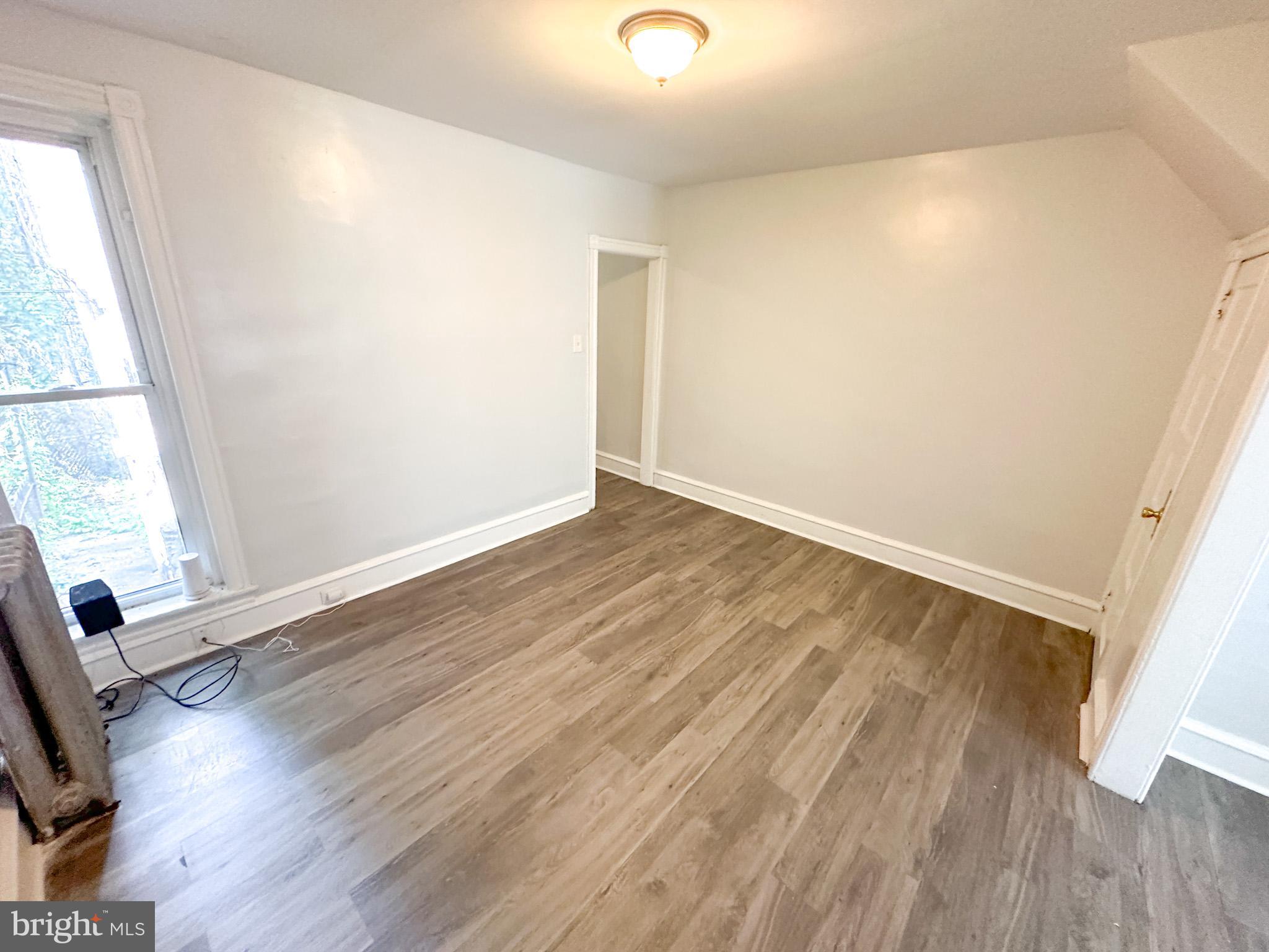 OLNEY - Residential Lease