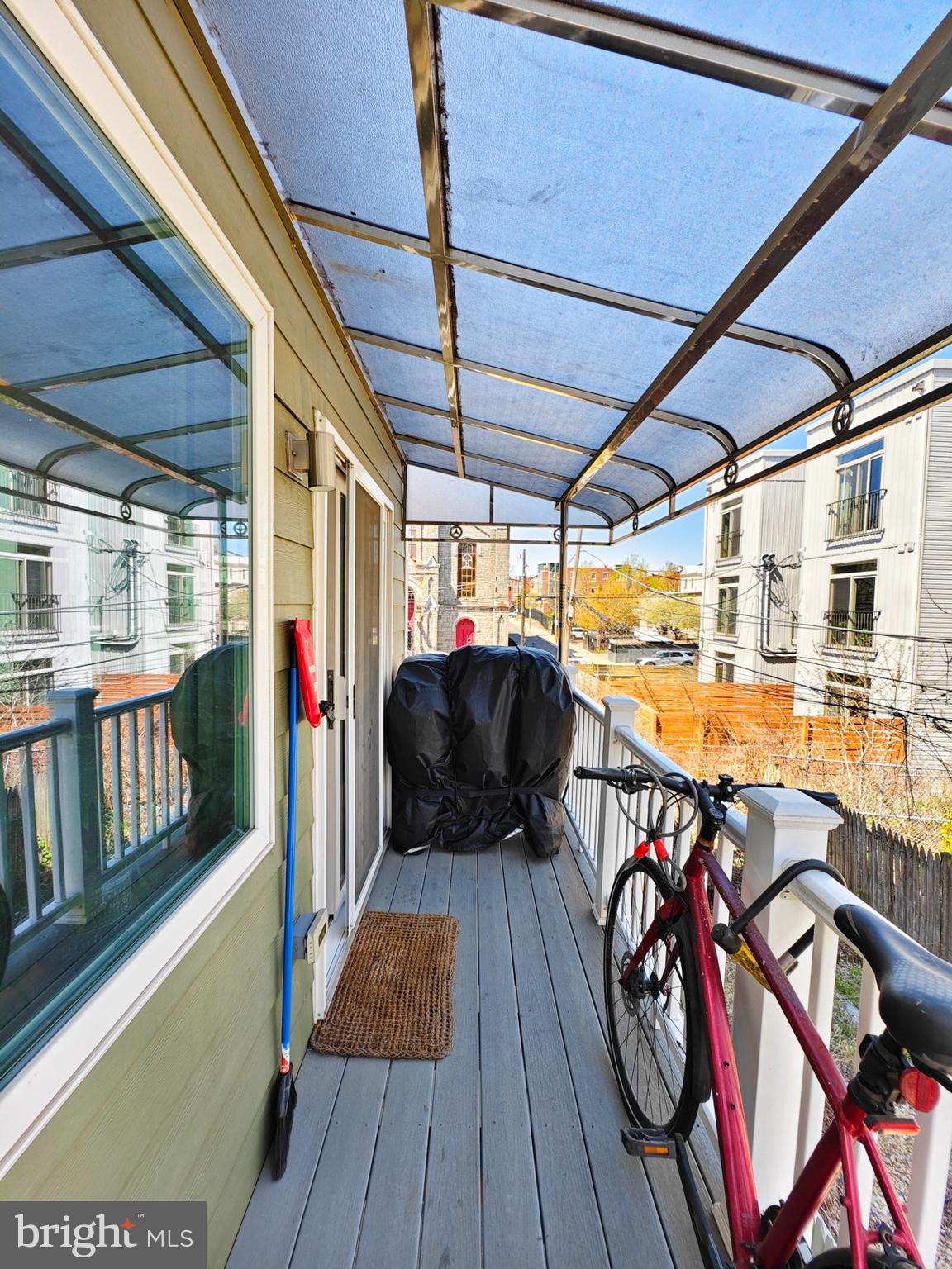 FRANCISVILLE - Residential Income