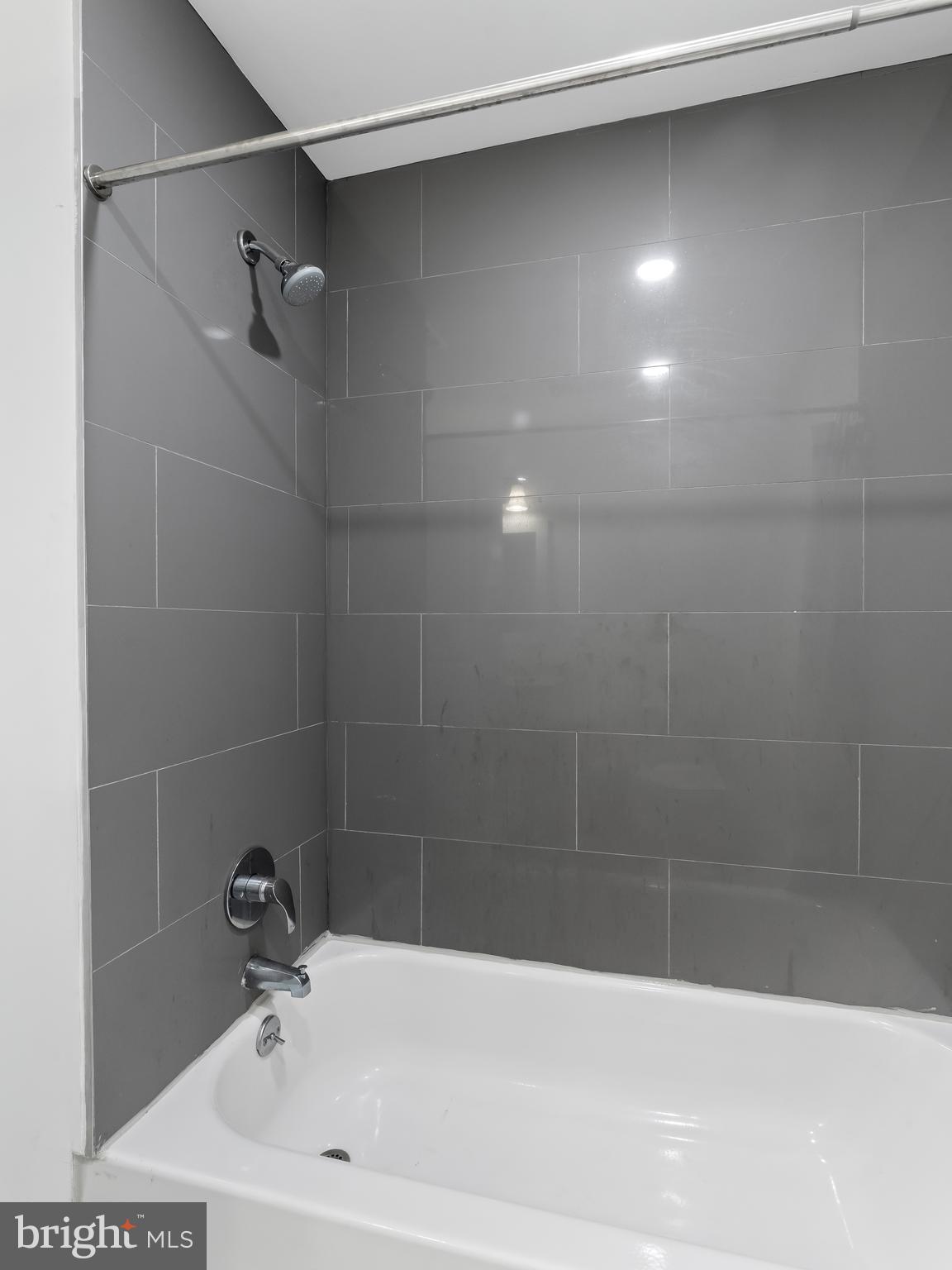 FRANCISVILLE - Residential Income