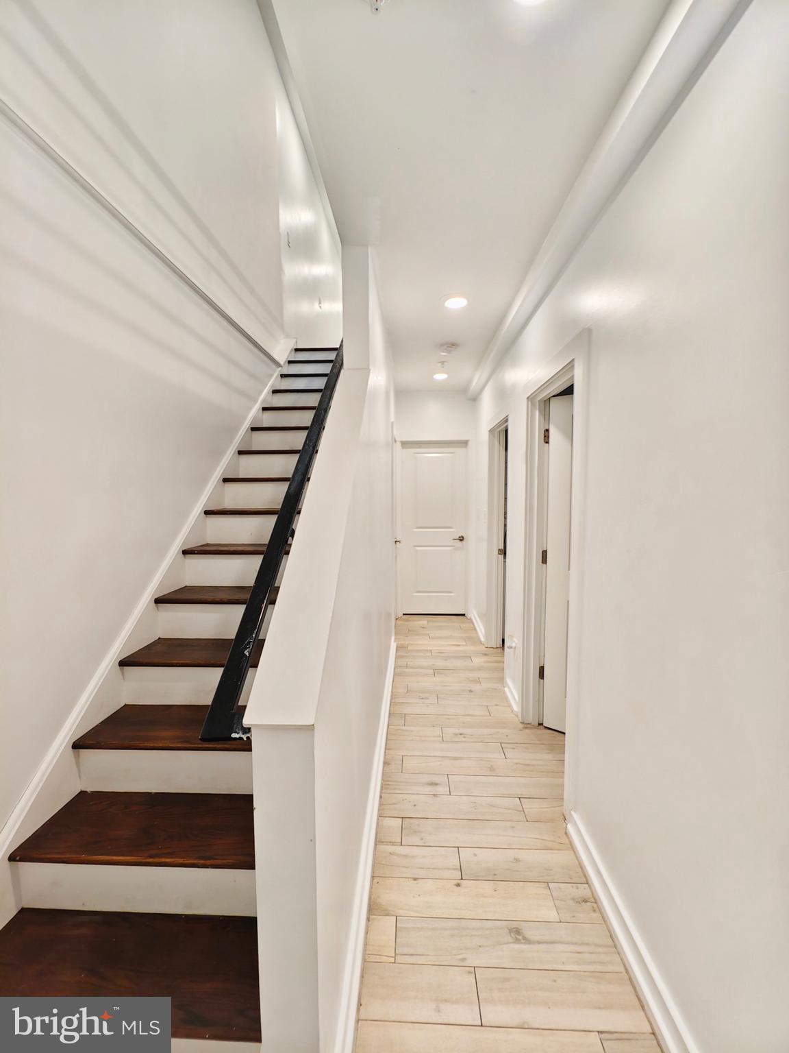 FRANCISVILLE - Residential Income