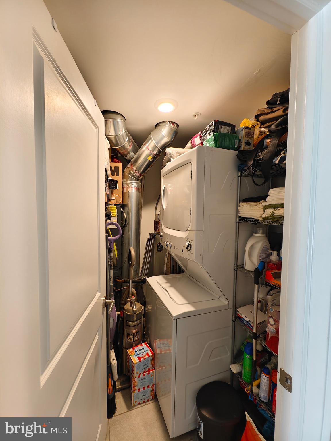 FRANCISVILLE - Residential Income