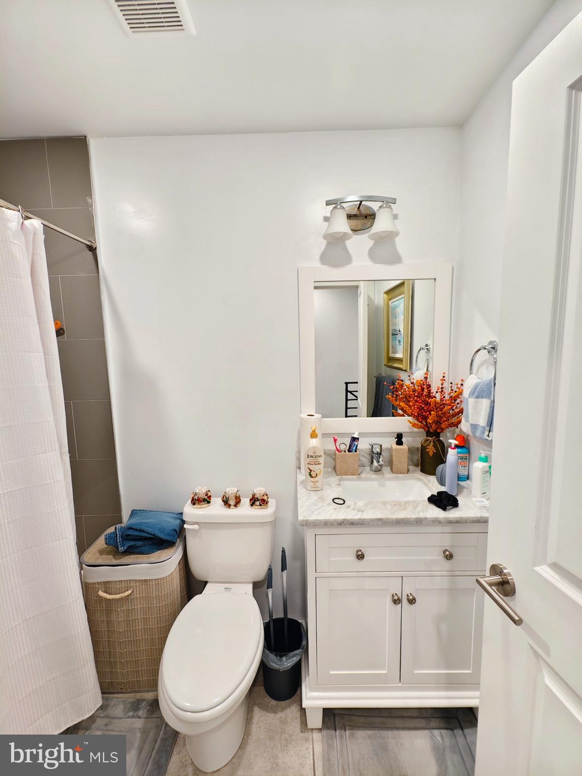 FRANCISVILLE - Residential Income