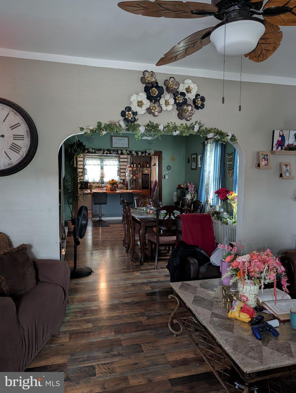 118 W HIGH STREET