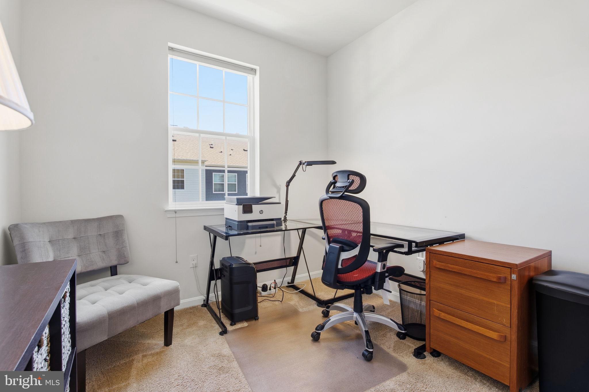 SEVEN OAKS - Residential