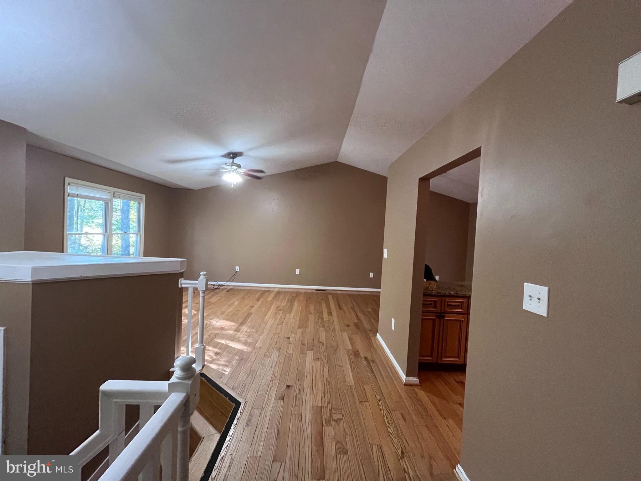 LAKE WILDERNESS - Residential Lease