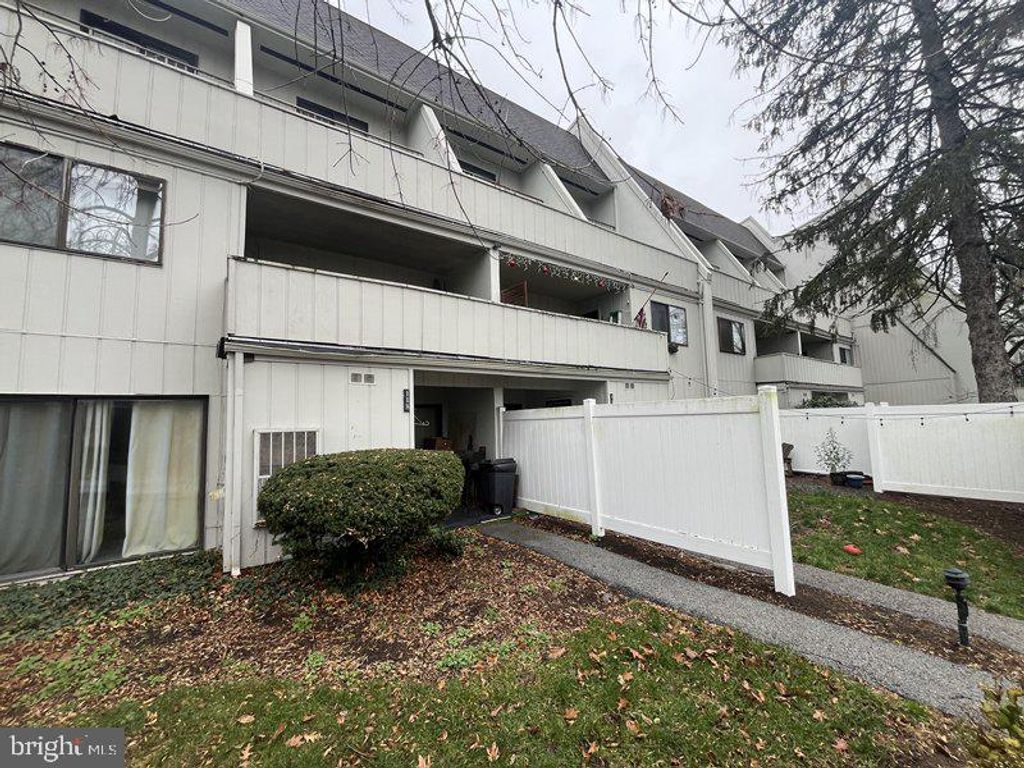 Photo of 118 Summit House #118, WEST CHESTER, PA 19382 (MLS # PACT2117580)