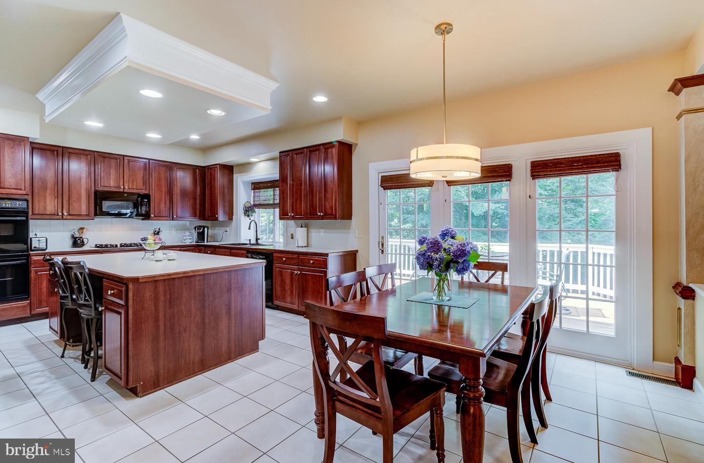 BROOKSIDE - Residential