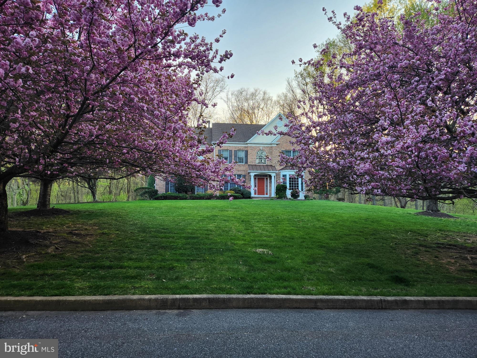 BROOKSIDE - Residential