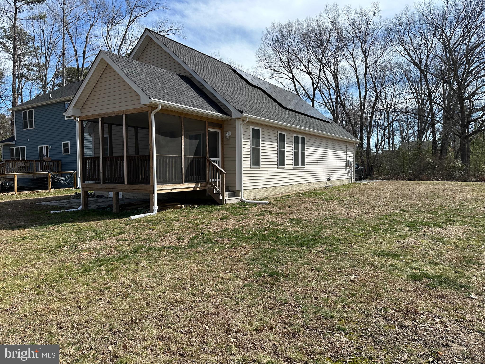 EBB TIDE - Residential Lease