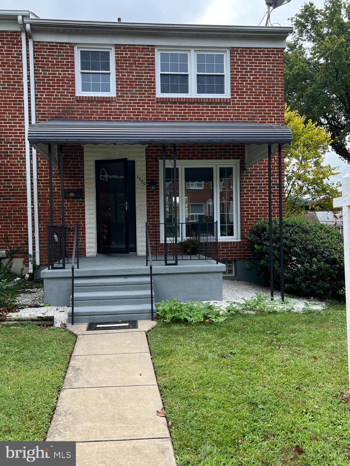 ADMIRALS LANDING - Residential Lease