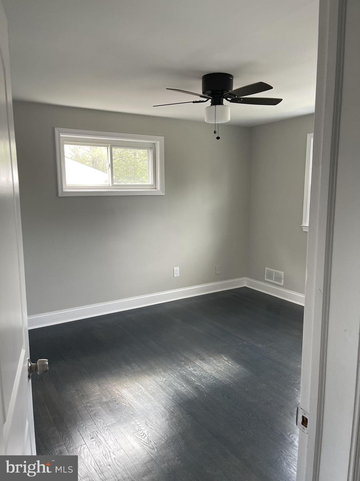 ADMIRALS LANDING - Residential Lease