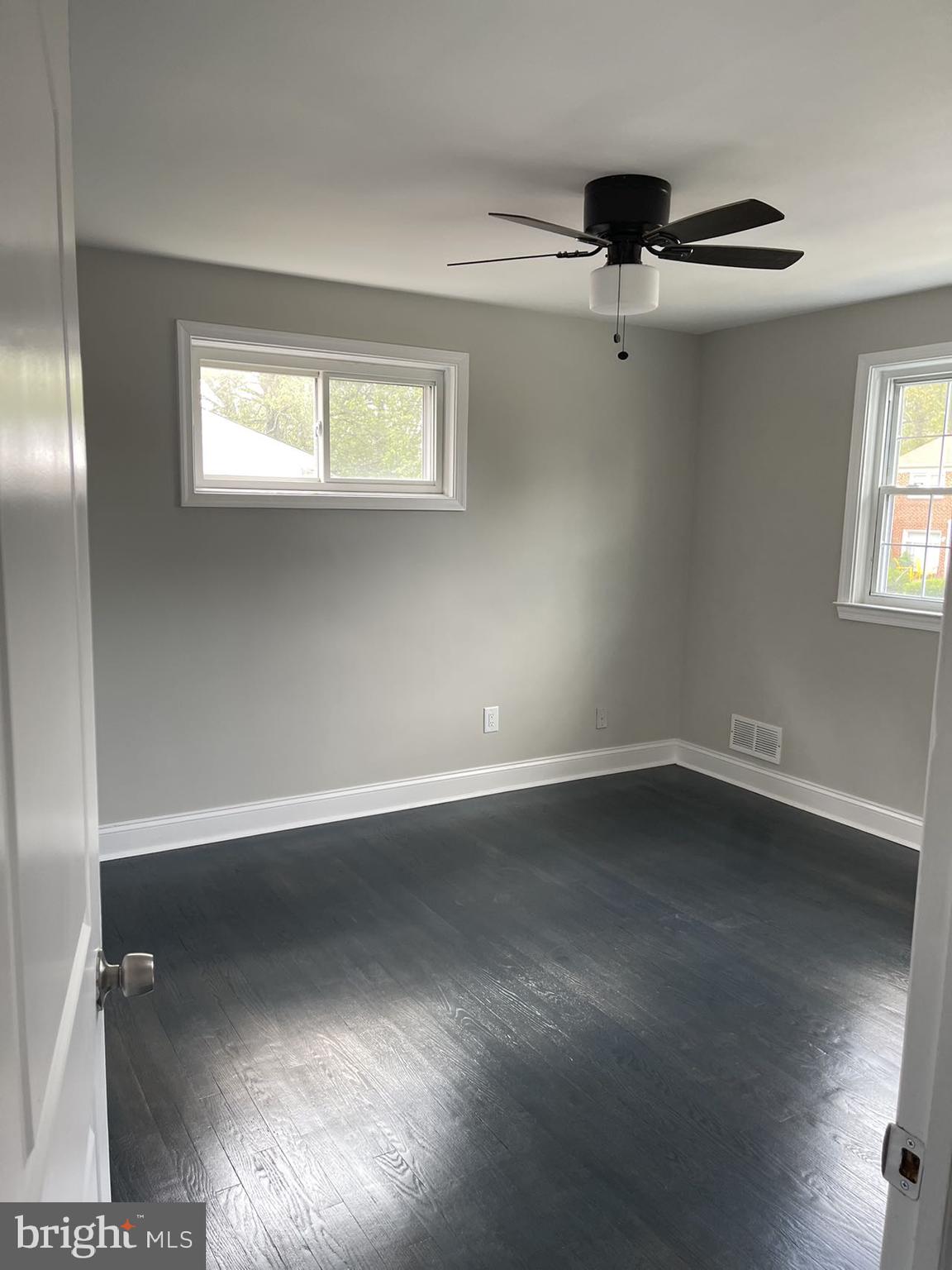 ADMIRALS LANDING - Residential Lease