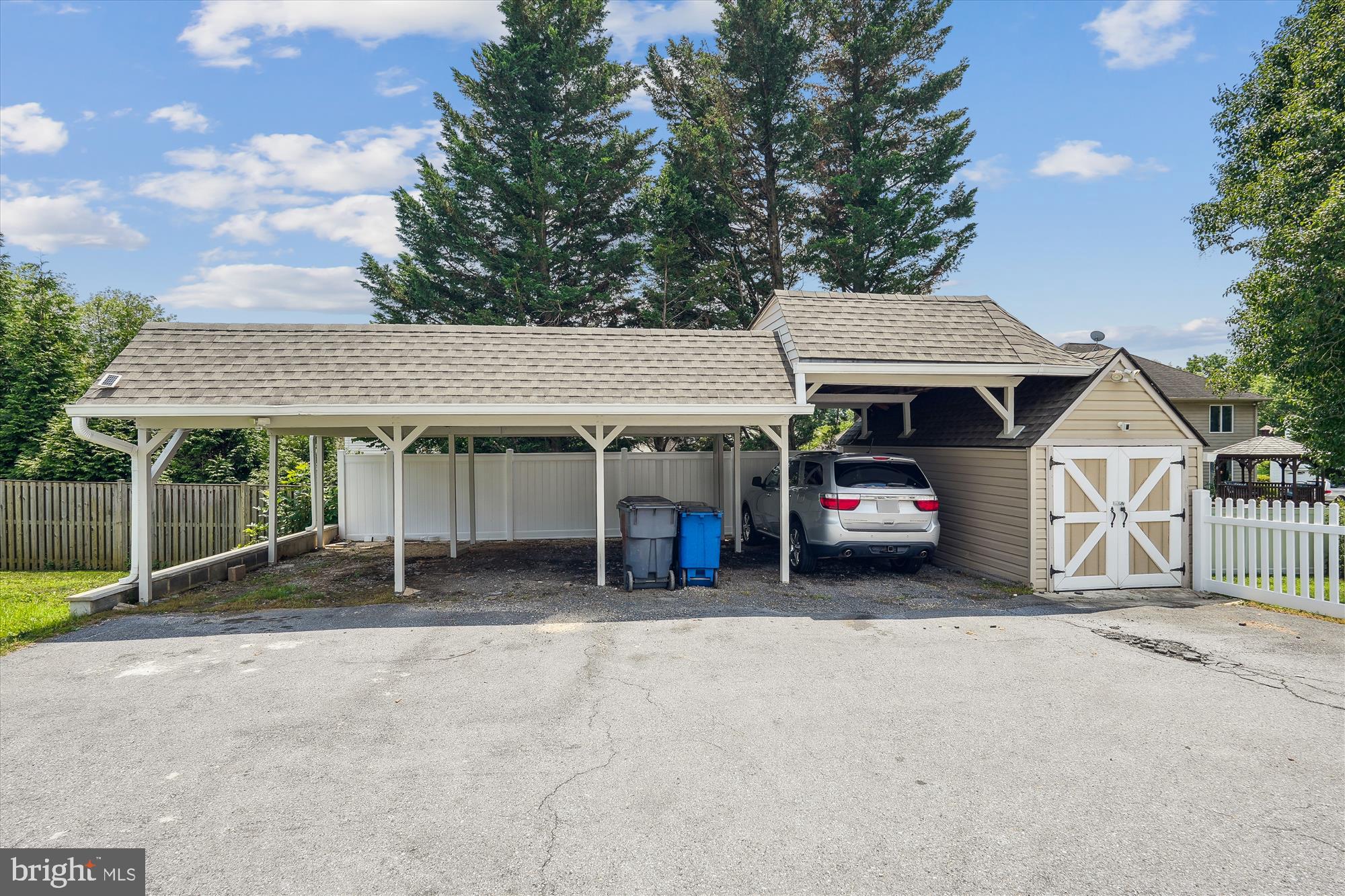 7300 NEEDWOOD ROAD