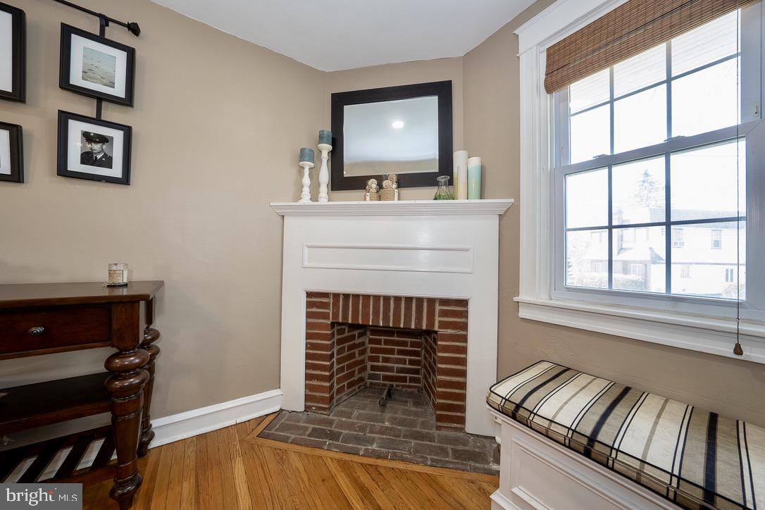 ARDMORE PARK - Residential