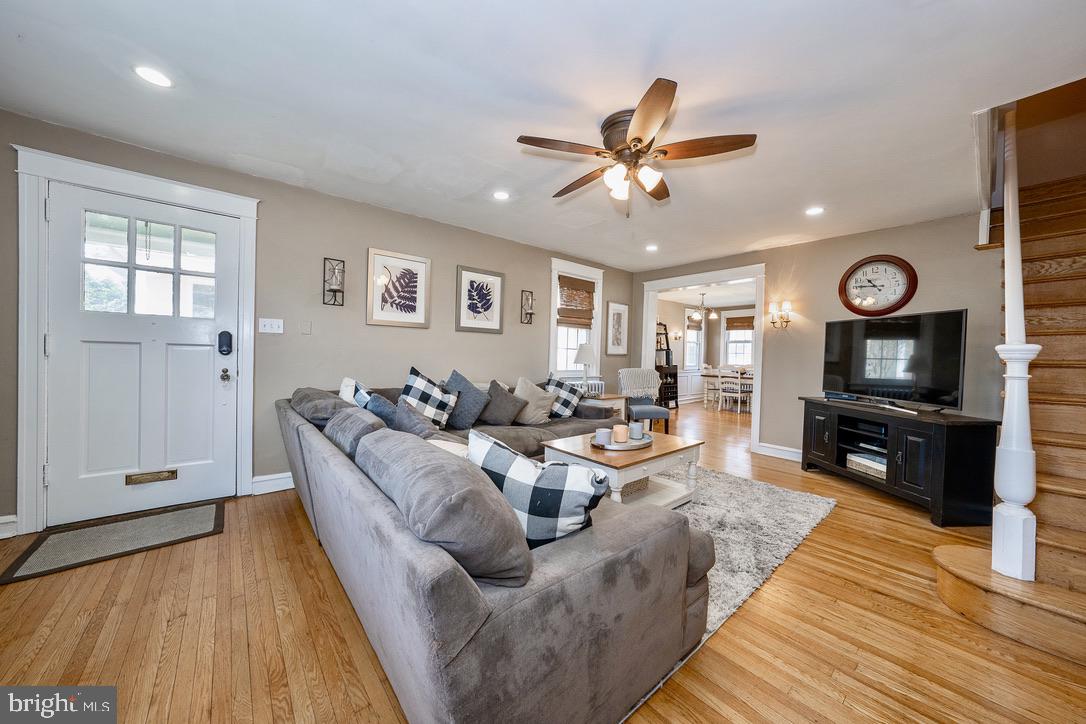 ARDMORE PARK - Residential