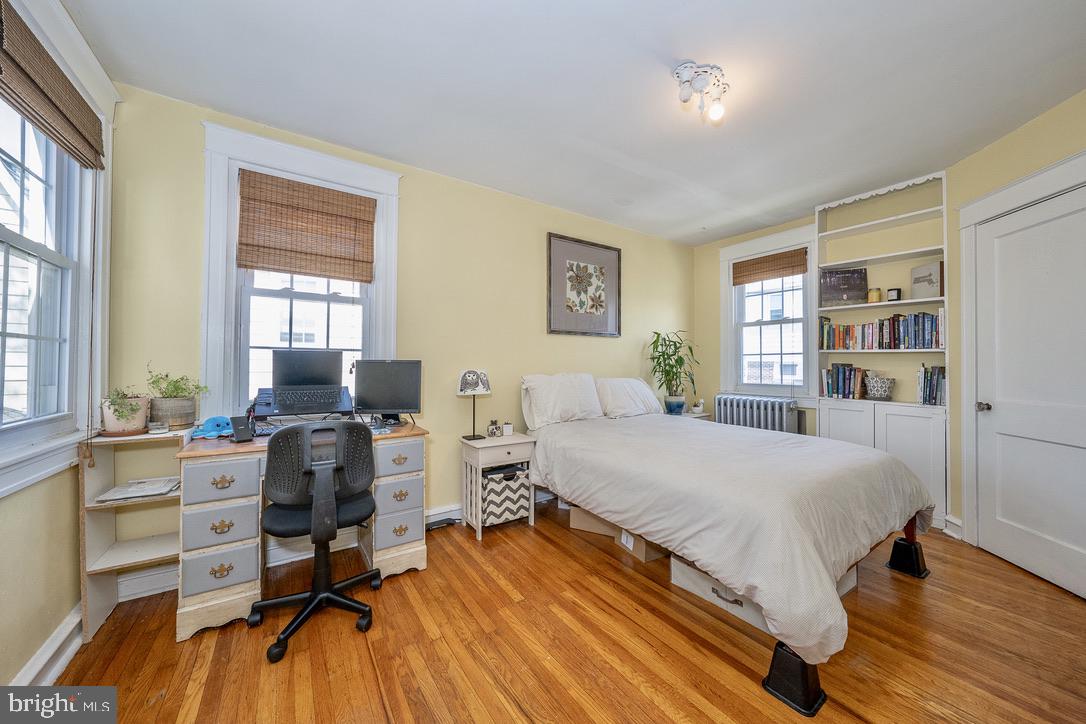 ARDMORE PARK - Residential