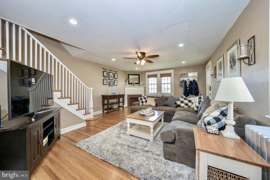 ARDMORE PARK - Residential