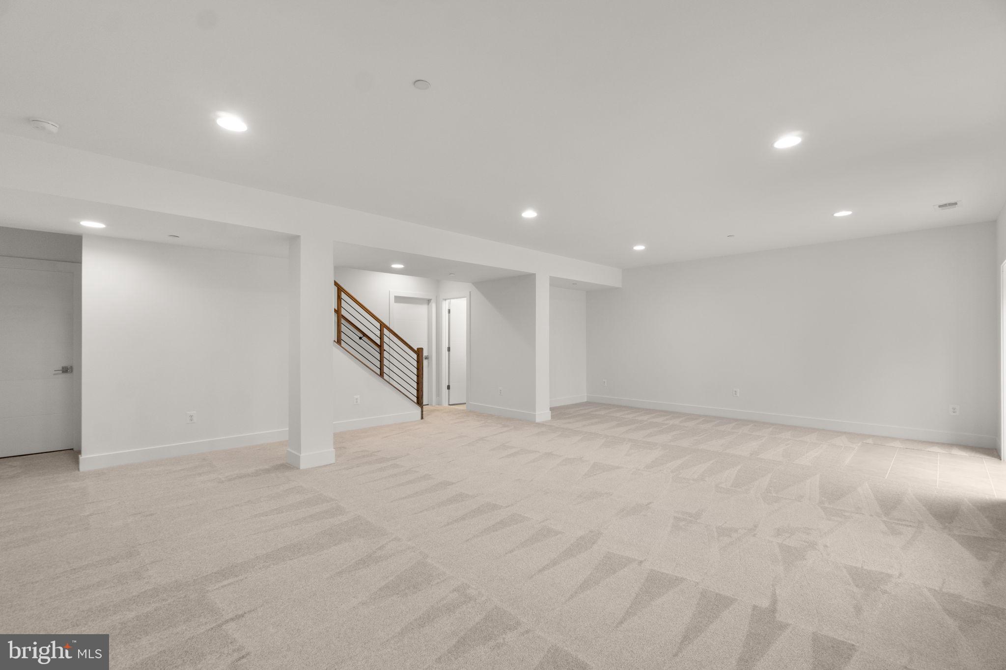 LANDENS RIDGE - Residential