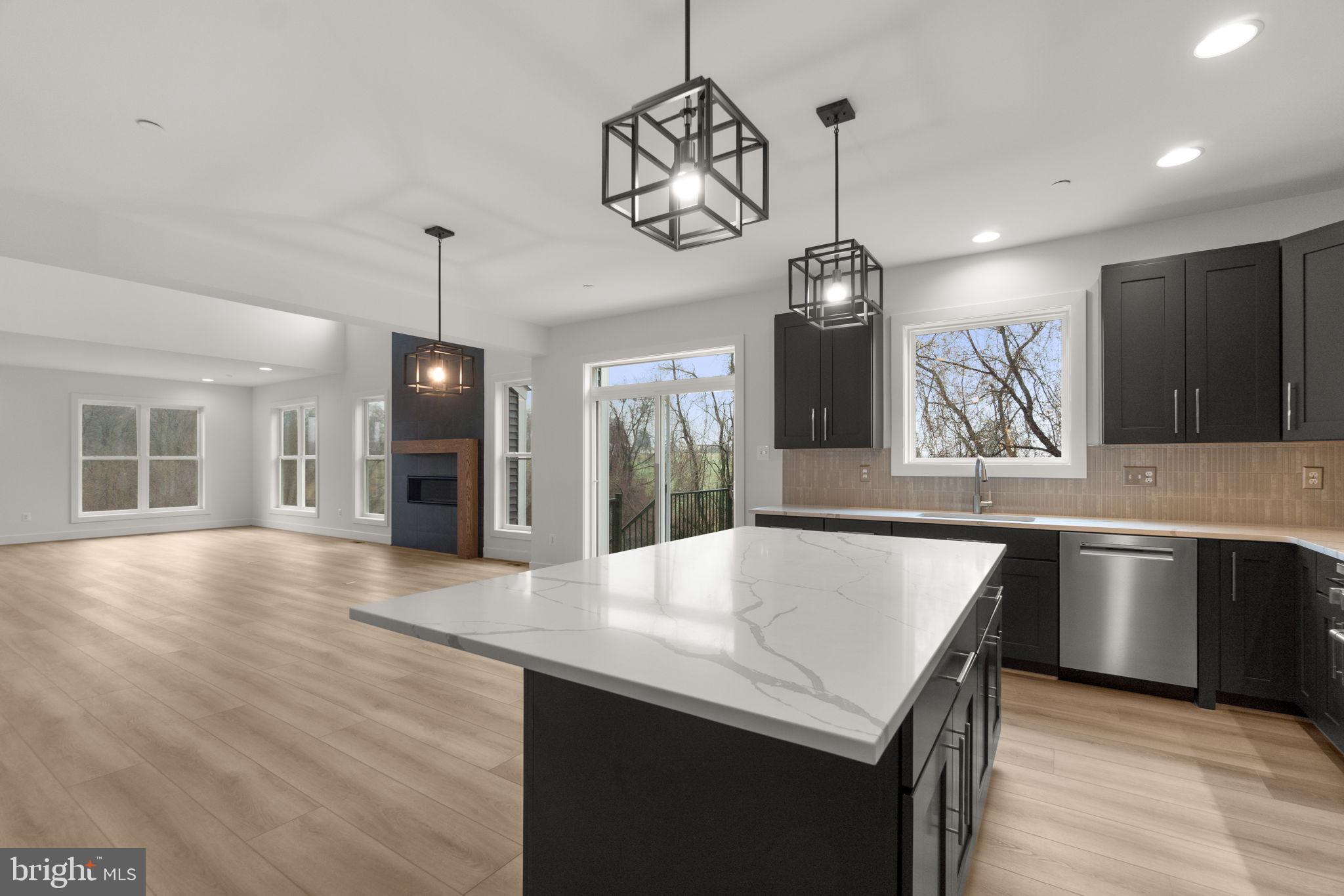 LANDENS RIDGE - Residential