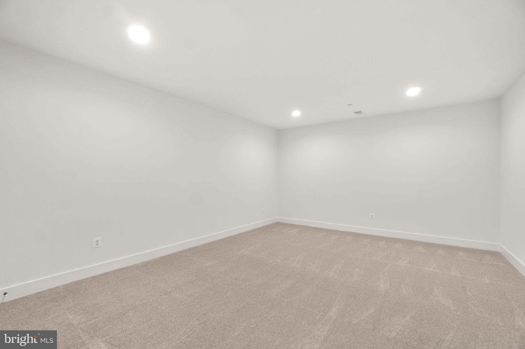 LANDENS RIDGE - Residential