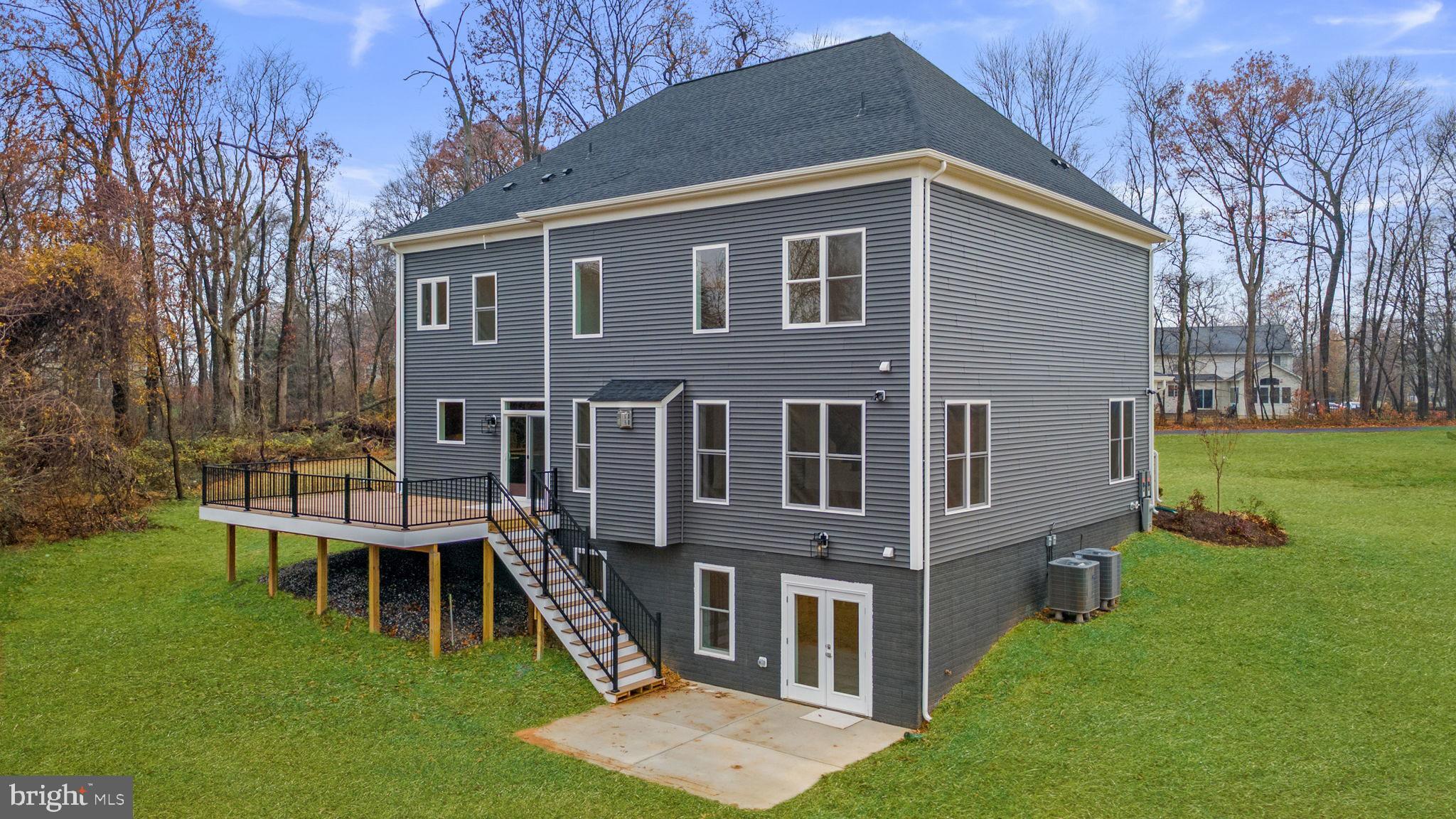 LANDENS RIDGE - Residential