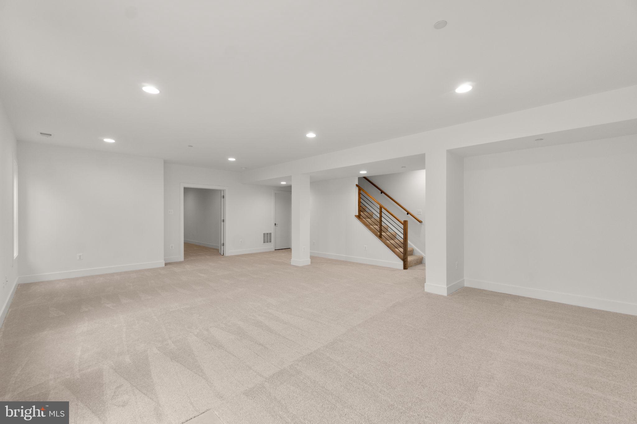 LANDENS RIDGE - Residential