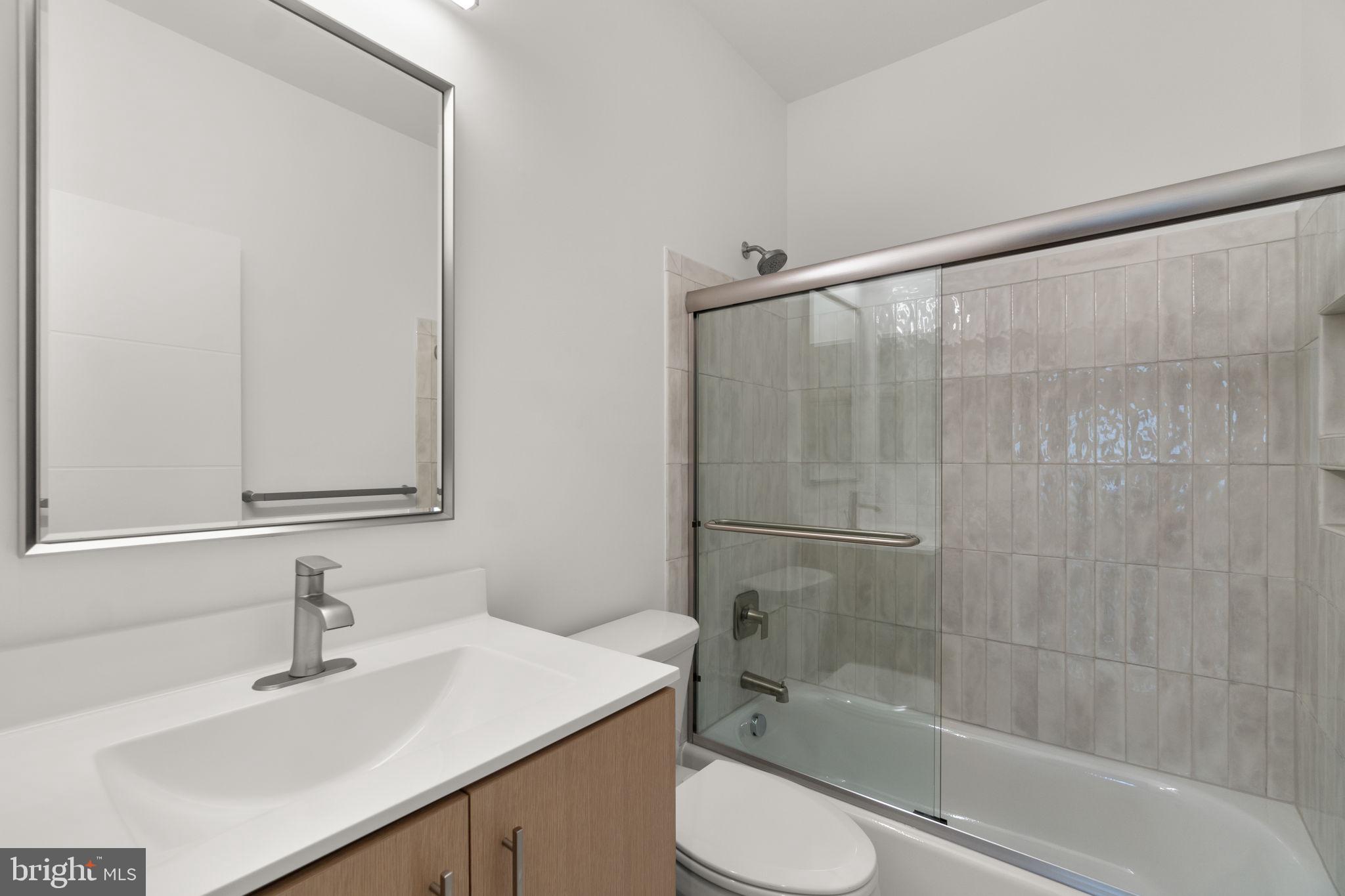 LANDENS RIDGE - Residential