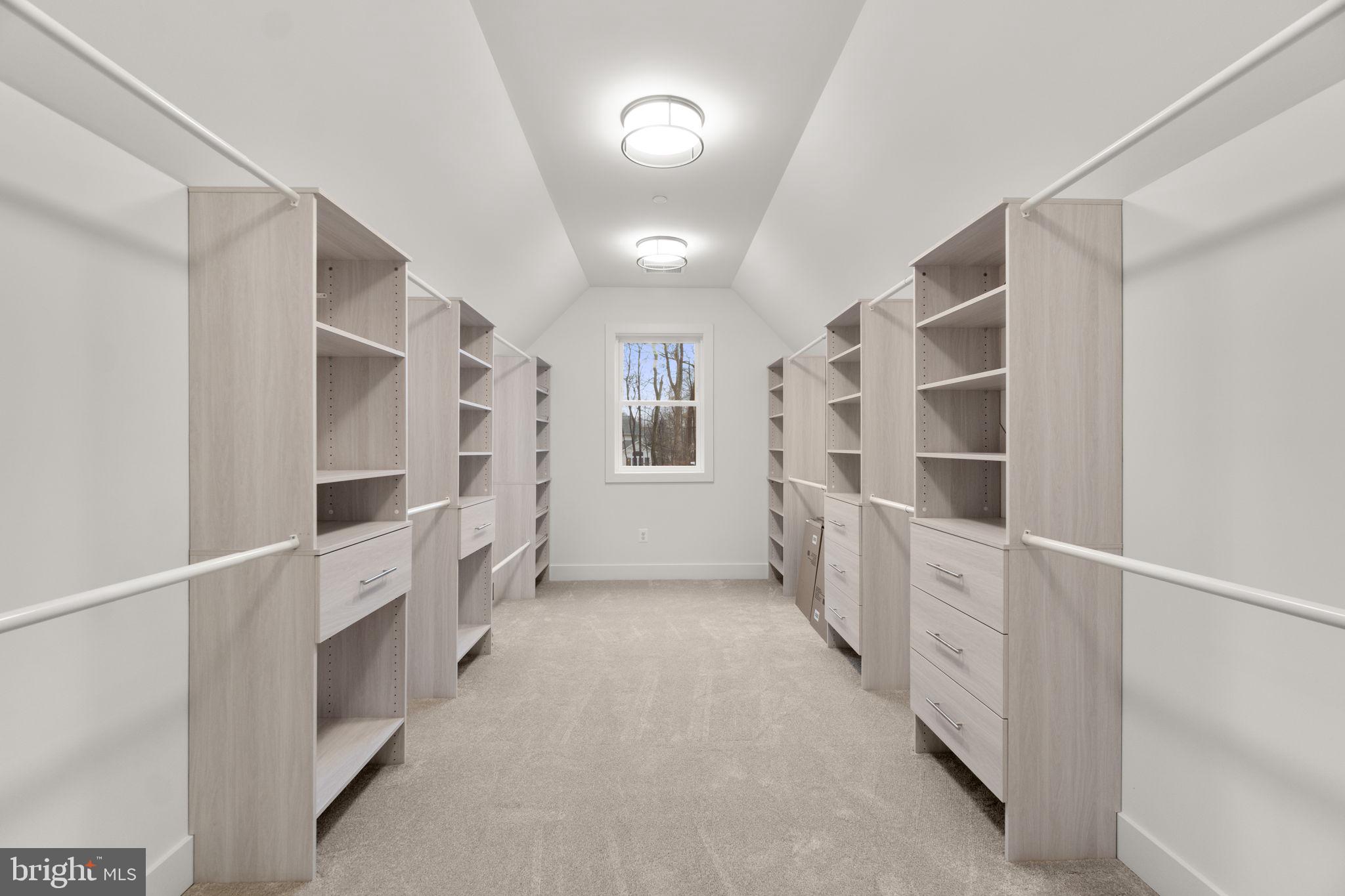 LANDENS RIDGE - Residential