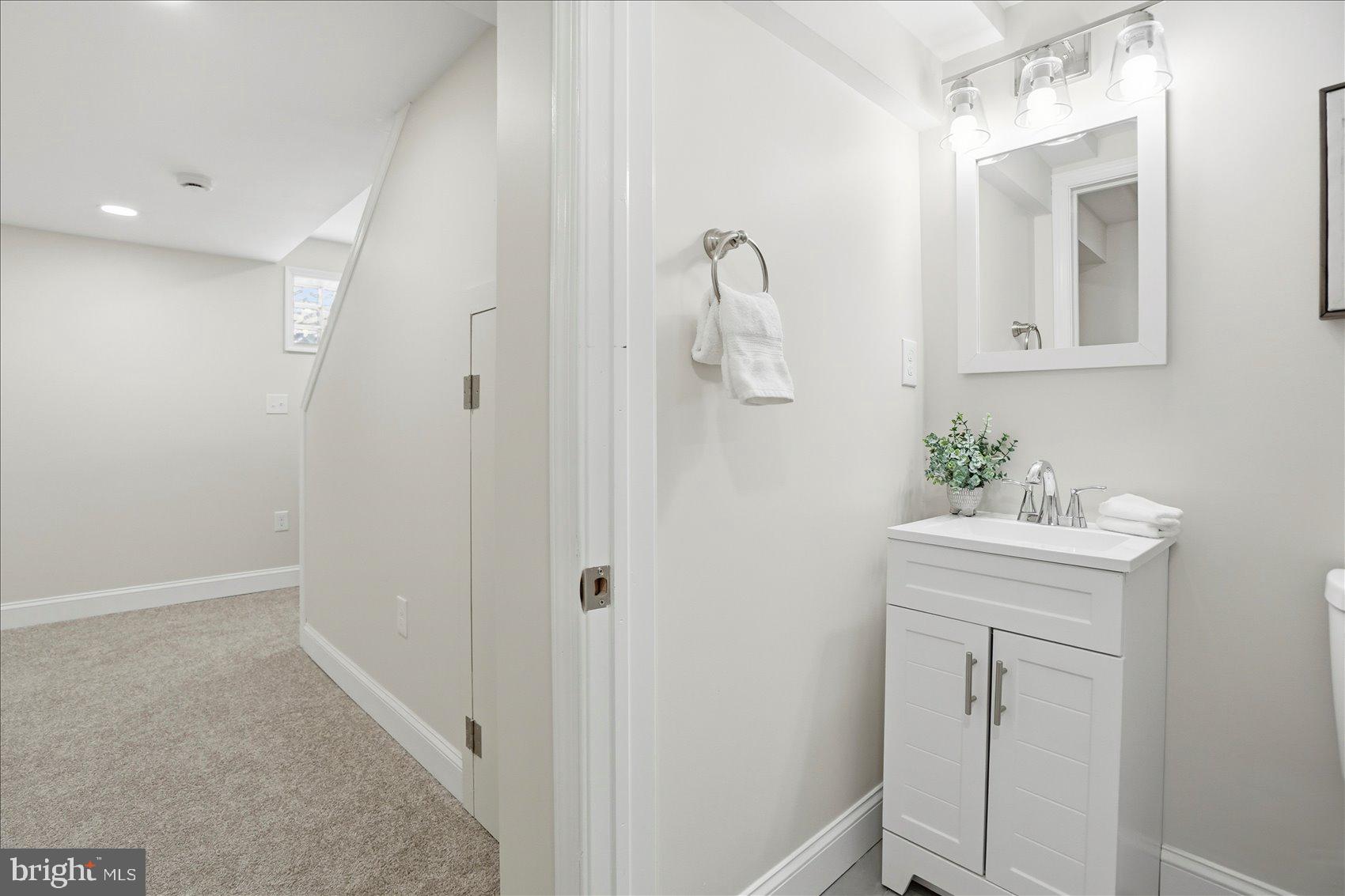 IDLEWOOD - Residential