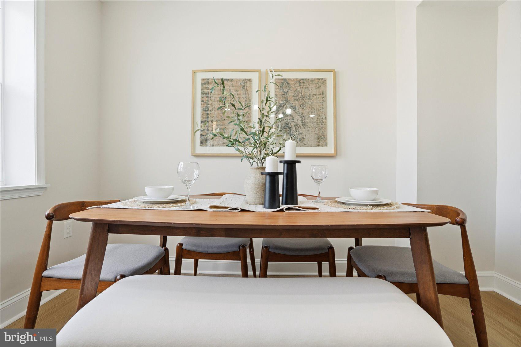 IDLEWOOD - Residential