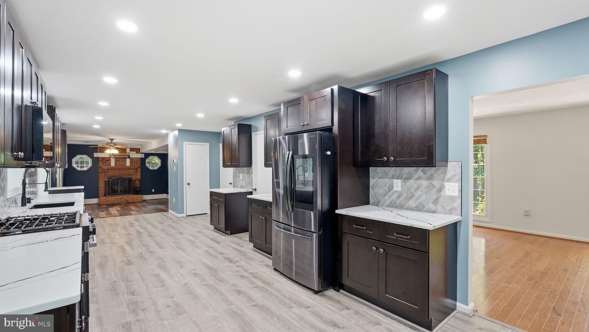 7407 CEDAR RUN DRIVE