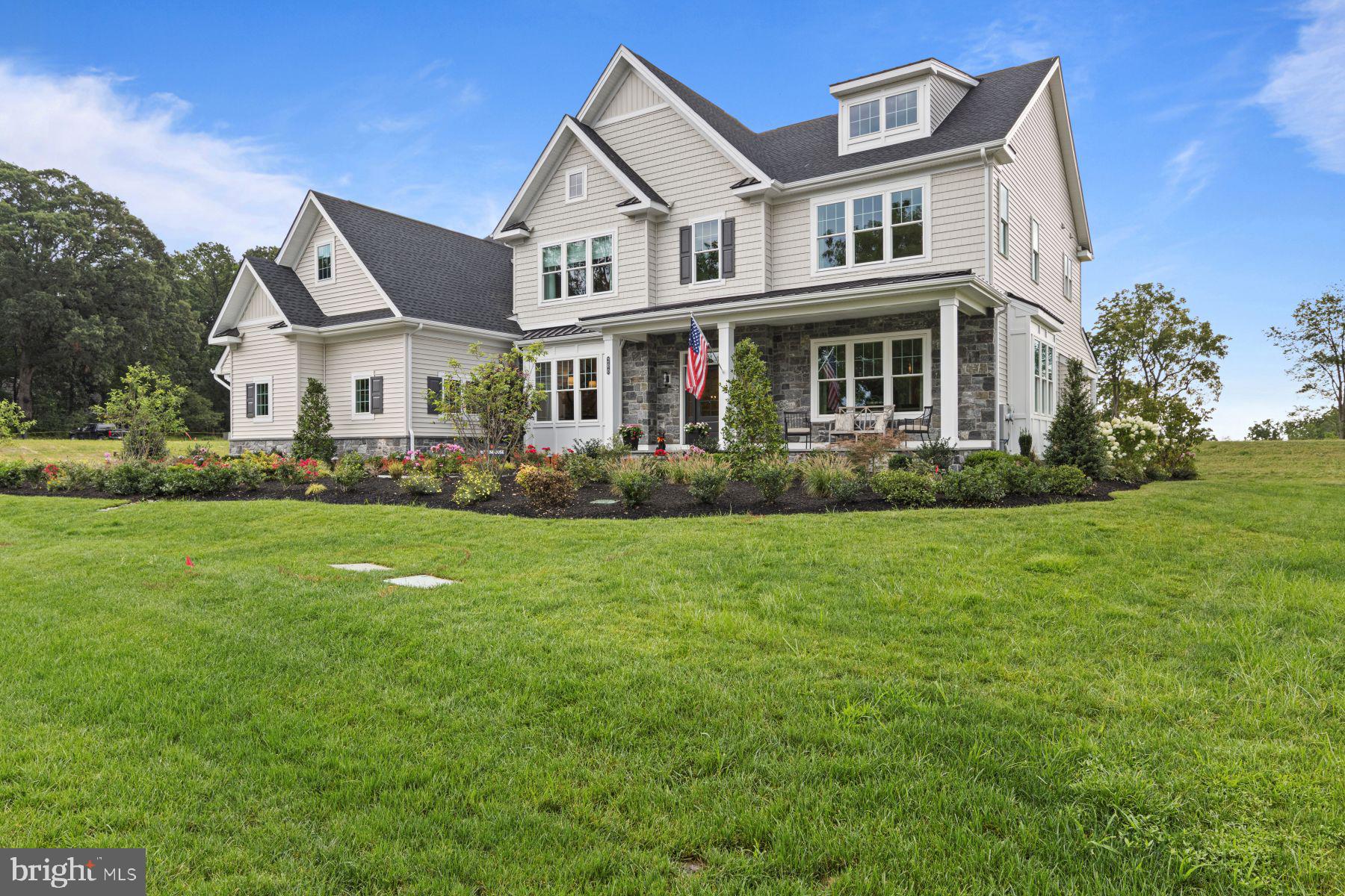 200 CONCORD WAY MODEL HOME
