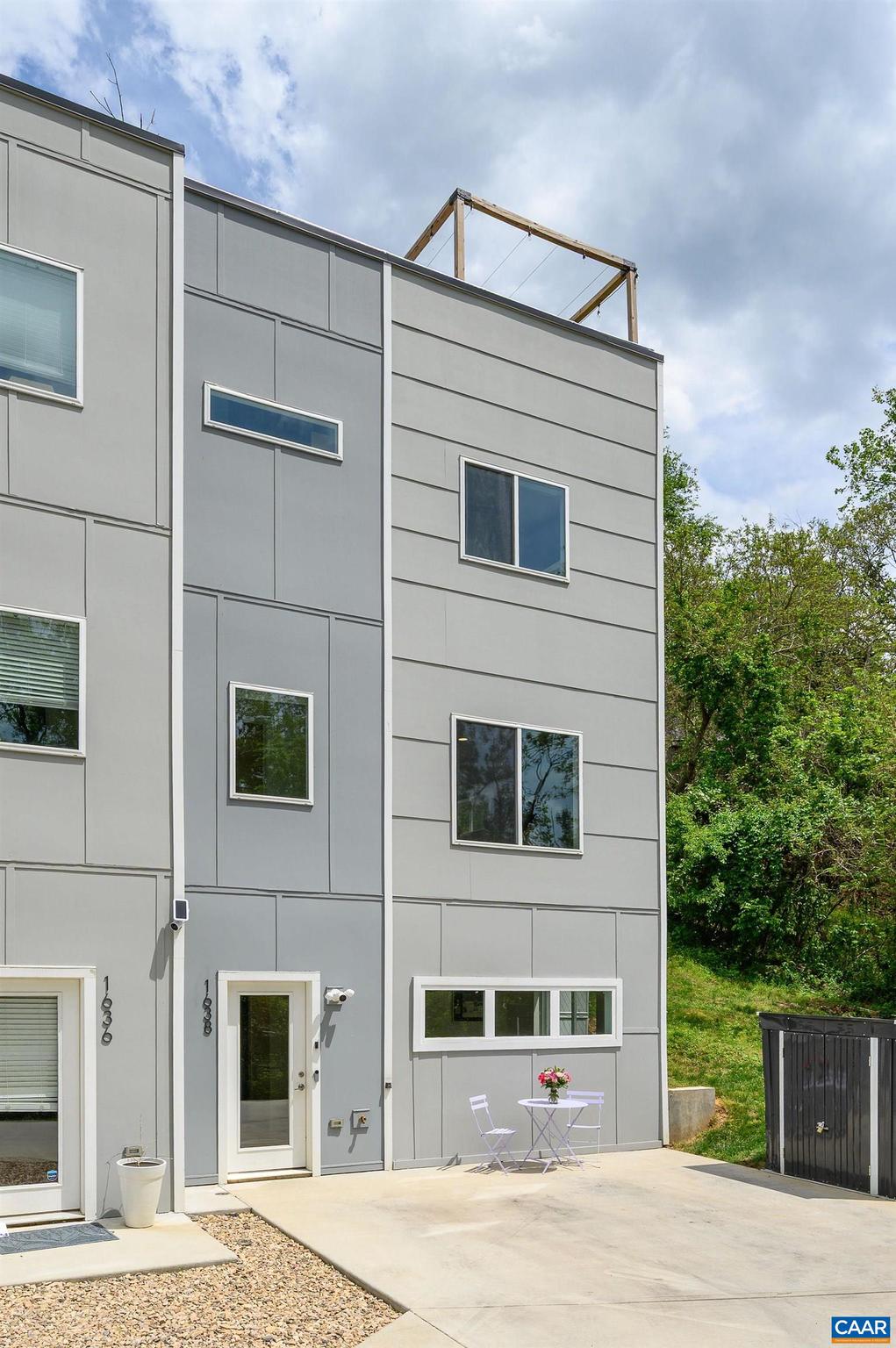 BELMONT - Residential