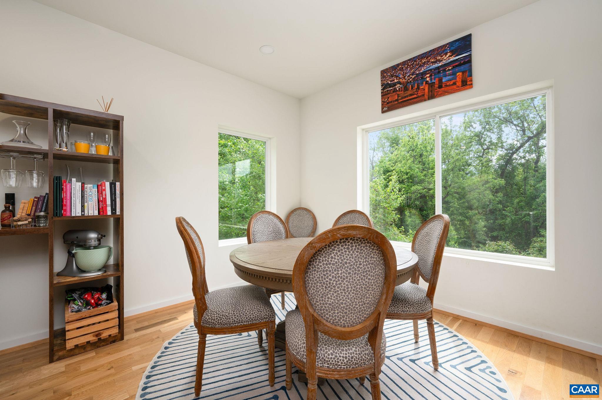 BELMONT - Residential