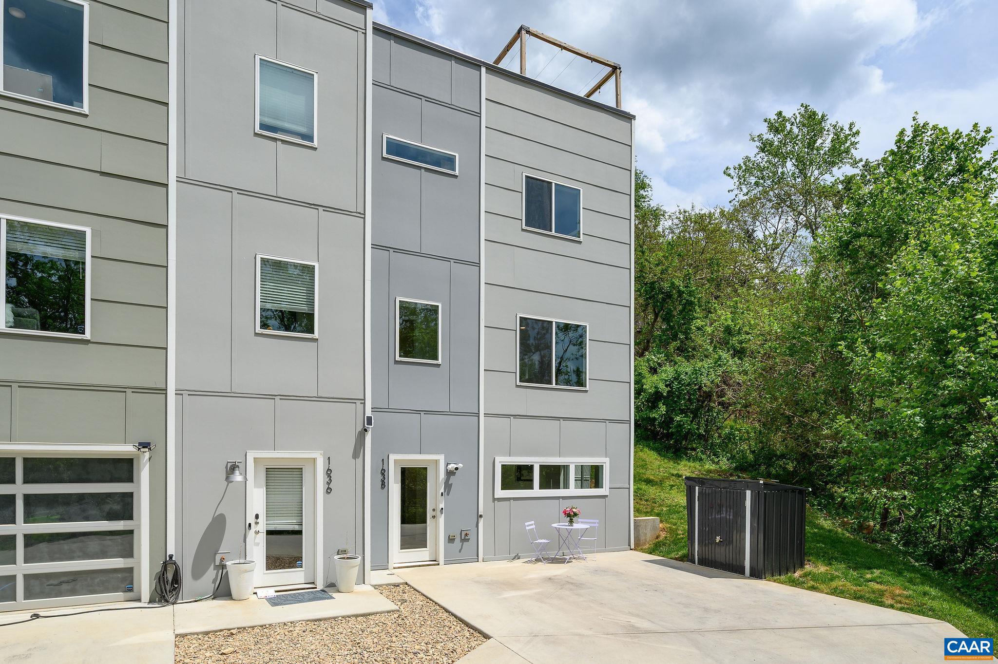 BELMONT - Residential