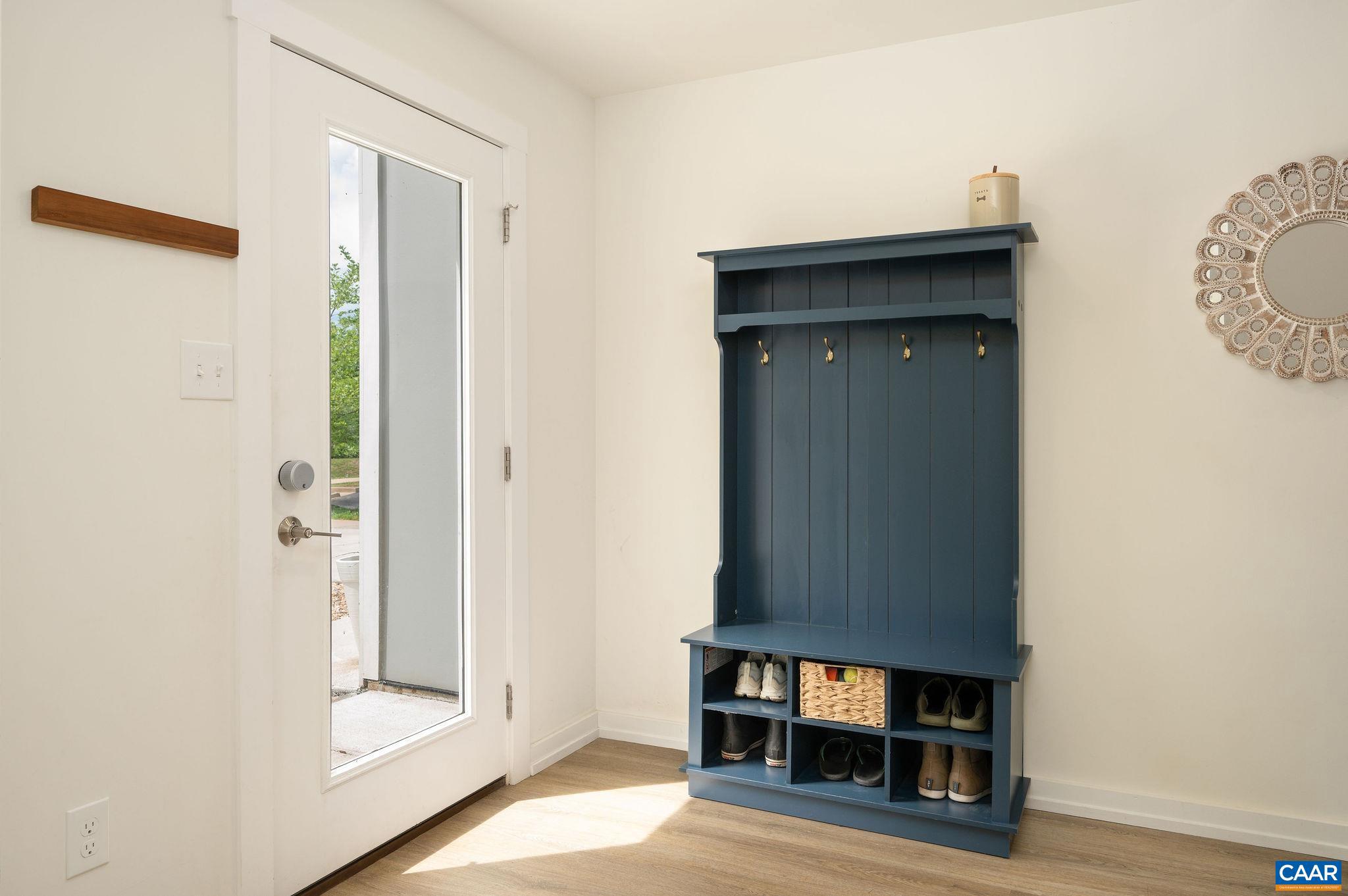 BELMONT - Residential