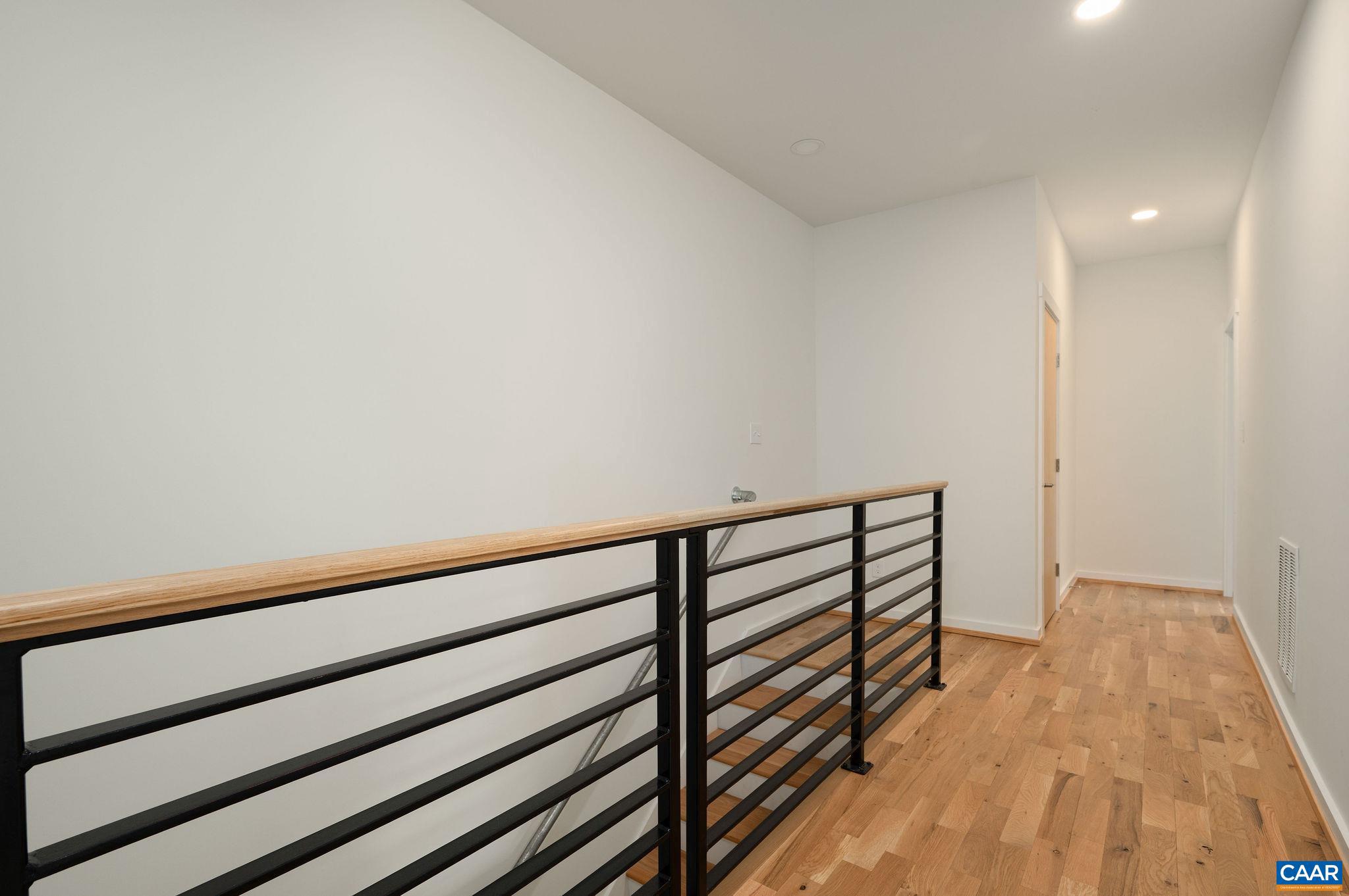 BELMONT - Residential