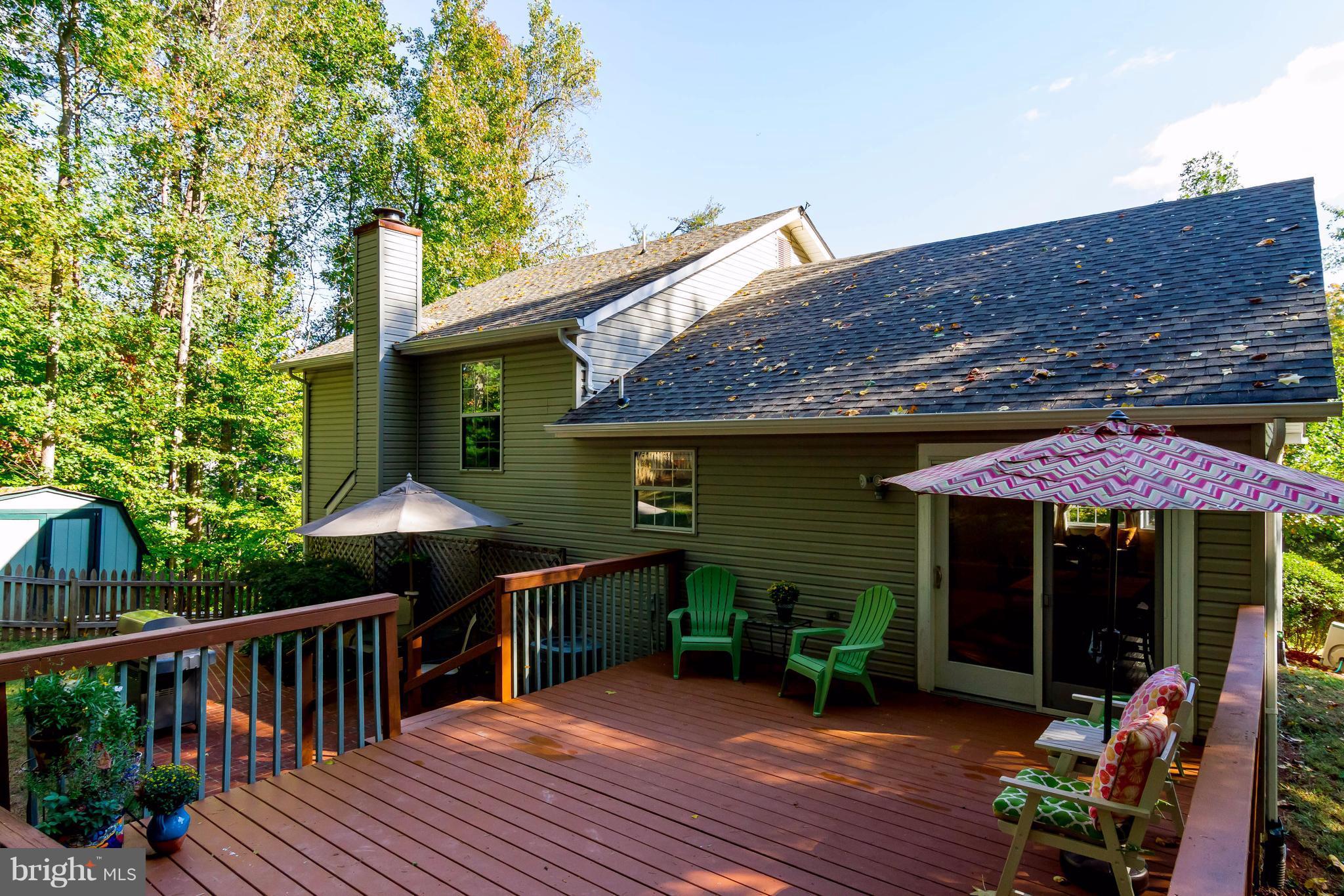 MEADOWOOD PARK - Residential